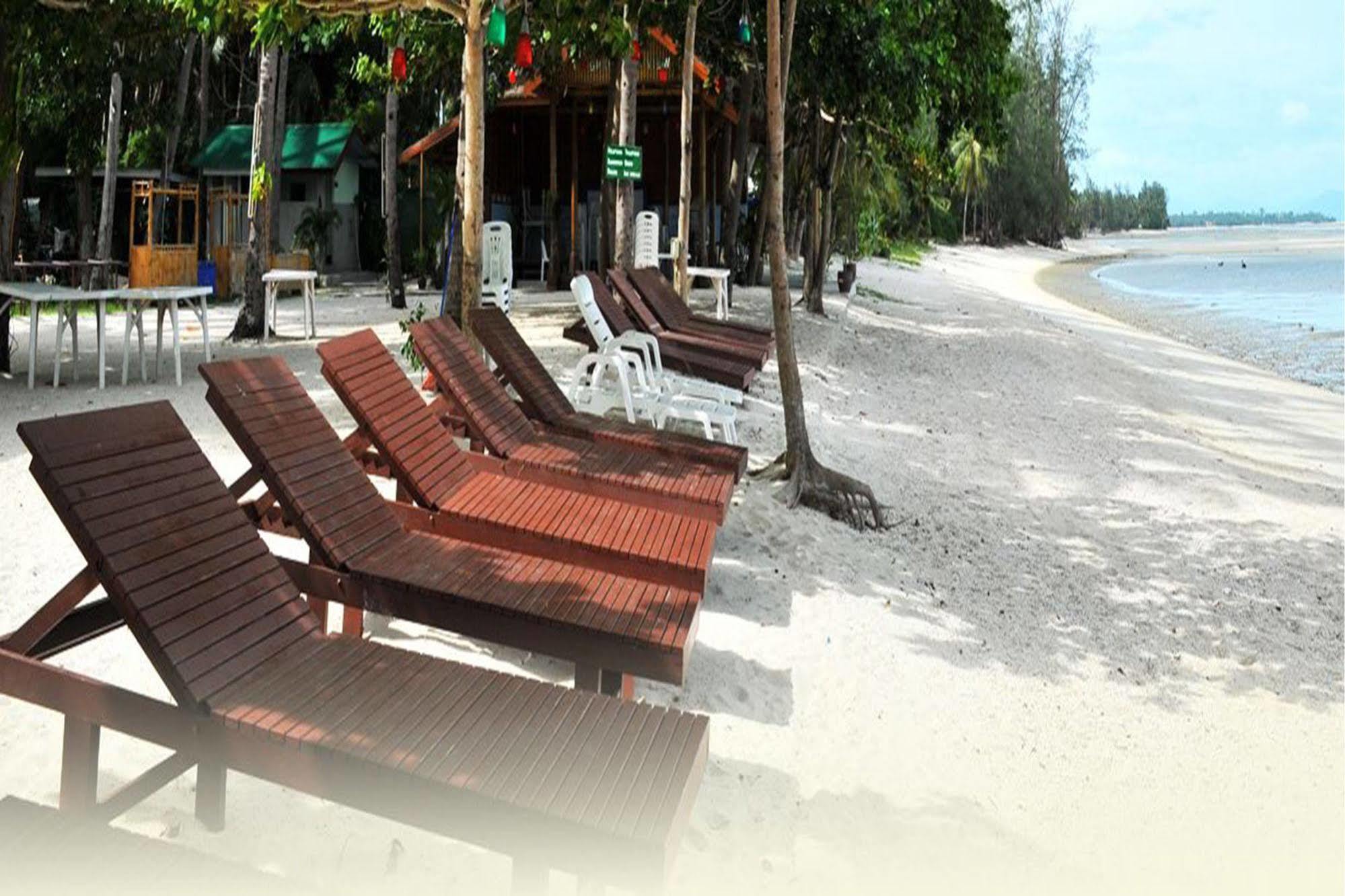 Grand Sea View Beach Resotel Lipa Noi Exterior foto